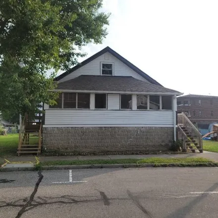 Buy this studio house on 358 Arch Street in Oldtown, Lawrenceburg