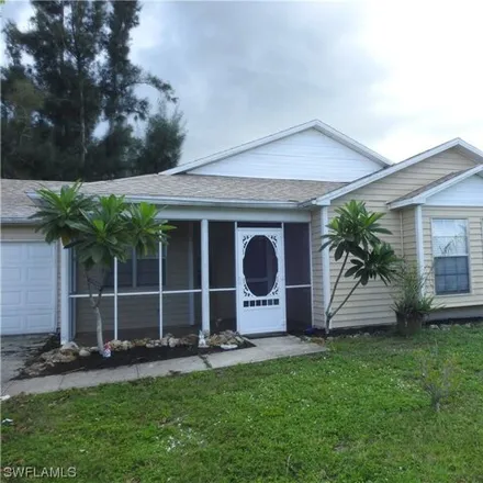 Image 2 - 206 Se 19th St, Cape Coral, Florida, 33990 - House for sale