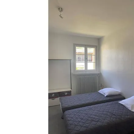 Rent this 2 bed house on Rue du Mail (Les Rosiers-sur-Loire) in 49350 Gennes-Val-de-Loire, France