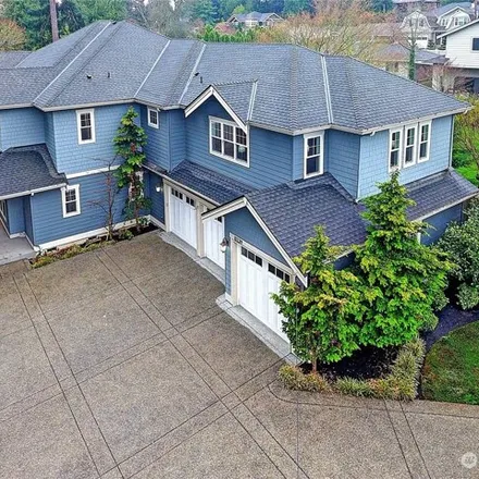 Buy this 5 bed house on 10399 Northeast 26th Street in Bellevue, WA 98004