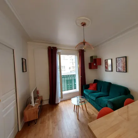 Rent this 3 bed apartment on 43 Rue Simart in 75018 Paris, France