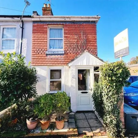 Buy this 2 bed house on Mill Road in Fareham, PO16 0TW