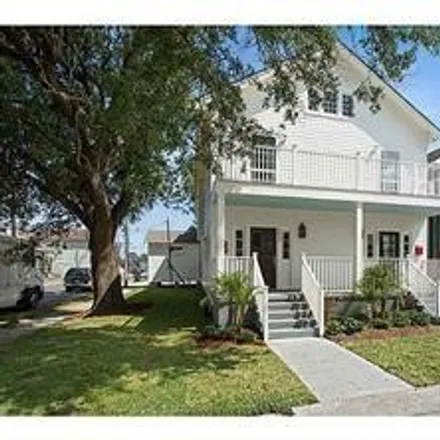 Rent this 3 bed duplex on 2615 Peniston Street in New Orleans, LA 70115