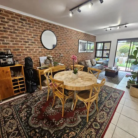 Image 3 - Webber Road, Strathavon, Sandton, 2031, South Africa - Apartment for rent