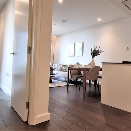 Rent this 1 bed apartment on Dickens Street in London, SW8 3EQ
