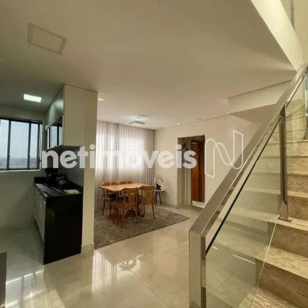 Buy this 2 bed apartment on Rua Osmar Costa in Heliópolis, Belo Horizonte - MG