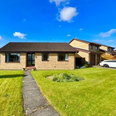 Buy this 3 bed house on Castle Wynd in Bothwell, G71 8TQ