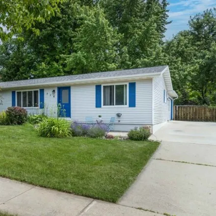 Buy this 3 bed house on 716 Crawford Dr in Cottage Grove, Wisconsin