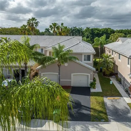 Rent this 4 bed townhouse on 2245 Salerno Circle in Weston, FL 33327