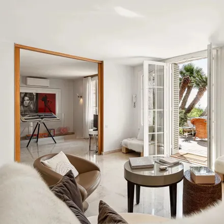 Image 7 - 7 Avenue des Pins Parasols, 06150 Cannes, France - Apartment for sale