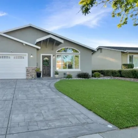 Buy this 3 bed house on 123 Houlton Court in San Jose, CA 95139