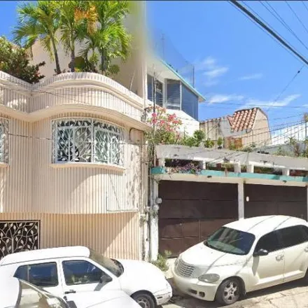 Buy this 4 bed house on Avenida Gran Vía Tropical in Barrio Tambuco, 39300 Acapulco