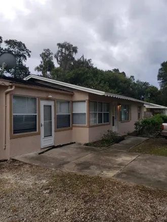 Rent this 3 bed house on 610 Howard Ave in Orange City, Florida