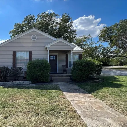 Image 1 - 602 South Bowie Drive, Weatherford, TX 76086, USA - House for sale