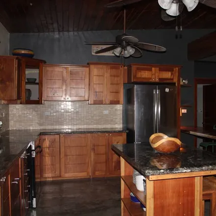 Image 2 - Calle Guanacaste, Puntarenas Province, Buenos Aires, 60301 Costa Rica - House for rent
