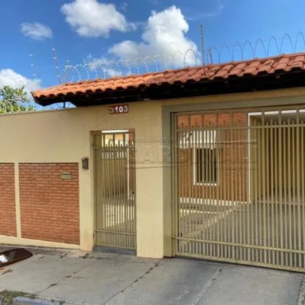 Buy this 2 bed house on Rua Coronel Marcolino Lopes Barreto in Chácara Paraíso, São Carlos - SP