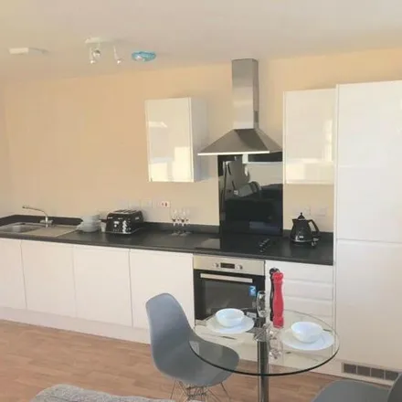 Image 2 - Castle Court, The Minories, Dixons Green, DY2 8PG, United Kingdom - Apartment for rent