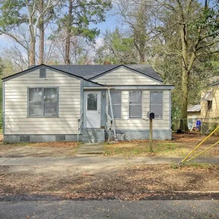 Buy this 3 bed house on 2398 Cambridge Avenue in Dorchester, North Charleston