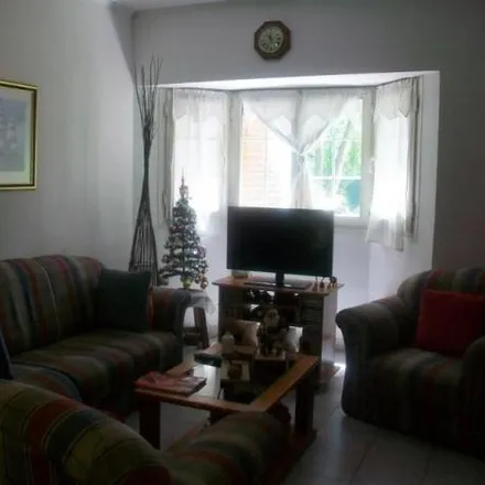 Buy this 2 bed house on Hipólito Bouchard 1333 in Adrogué, Argentina