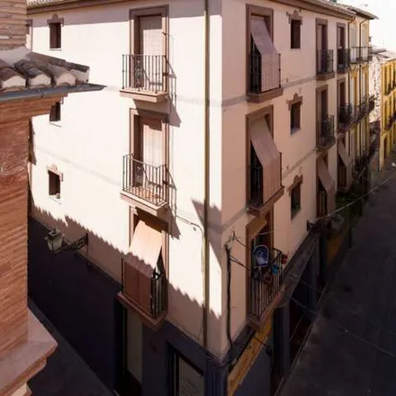 Image 5 - Hermes Serigrafía, Calle Cruz, 18002 Granada, Spain - Apartment for rent