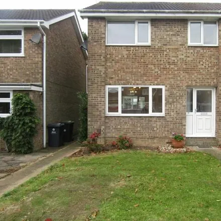 Buy this 2 bed house on Nutwick Road in Warblington, PO9 2US