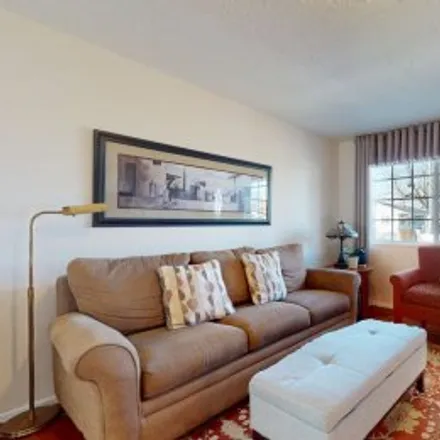 Buy this 2 bed apartment on 2020 Umpqua Road