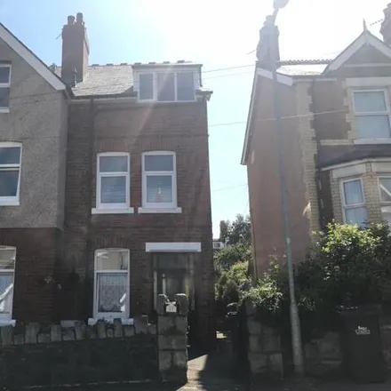 Rent this 1 bed room on York Road in Colwyn Bay, LL29 7EG