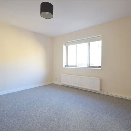 Rent this 1 bed apartment on Rush Hairdressers in 24-26 Fitzroy Street, Cambridge