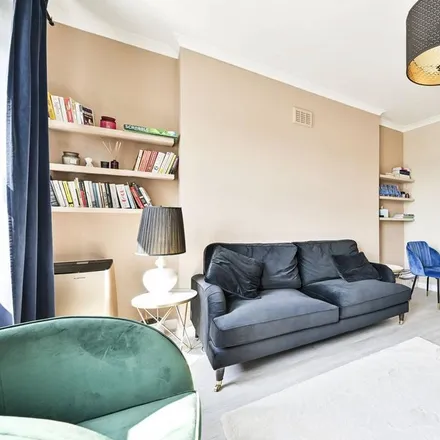 Rent this 1 bed apartment on 26 Baron's Court Road in London, W14 9DP