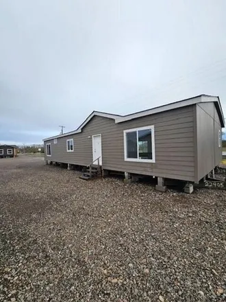 Buy this studio apartment on 16164 Dawn Road in Deschutes County, OR 97739