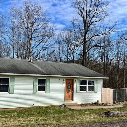 Buy this 3 bed house on 542 Twp 715 in Washington County, OH 45750