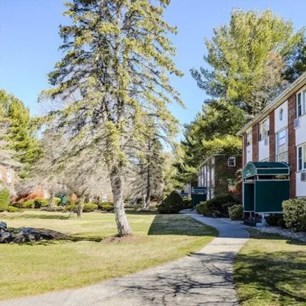 Buy this 1 bed condo on 5 Colonial Drive in Andover, MA 01864