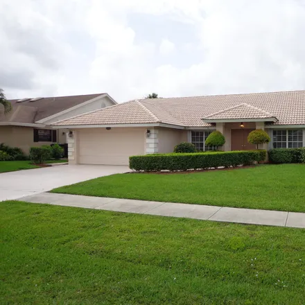 Rent this 4 bed house on 13798 Columbine Avenue in Wellington, Palm Beach County