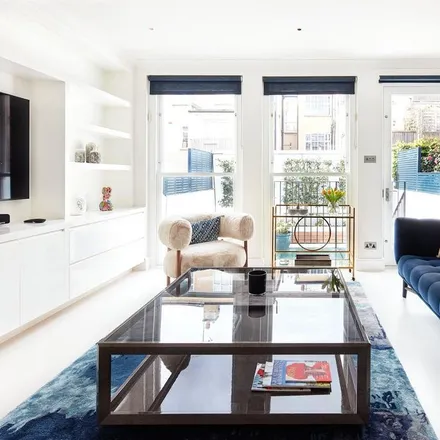 Rent this 4 bed townhouse on 24a Shawfield Street in London, SW3 4BA