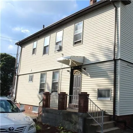 Image 4 - 55 Ivy Street, East Providence, RI 02914, USA - Apartment for rent
