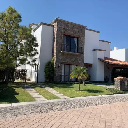 Buy this 4 bed house on Acuario 106 in Hércules, 76140 Querétaro