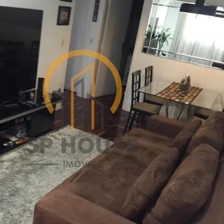 Buy this 2 bed apartment on Rua Doutor Nogueira Martins 371 in Vila da Saúde, São Paulo - SP