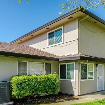 Buy this 2 bed condo on 207 Breuner Drive in Roseville, CA 95678