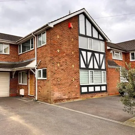 Buy this 5 bed house on unnamed road in Wylde Green, B72 1AT