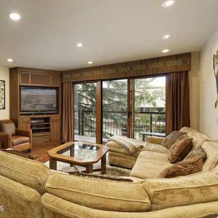 Buy this 4 bed loft on Wood Run Road in Snowmass Village, Pitkin County