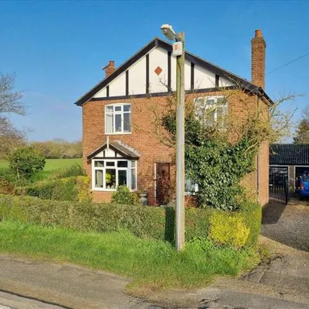 Buy this 3 bed house on Manor Farm in Lincoln Road, Digby