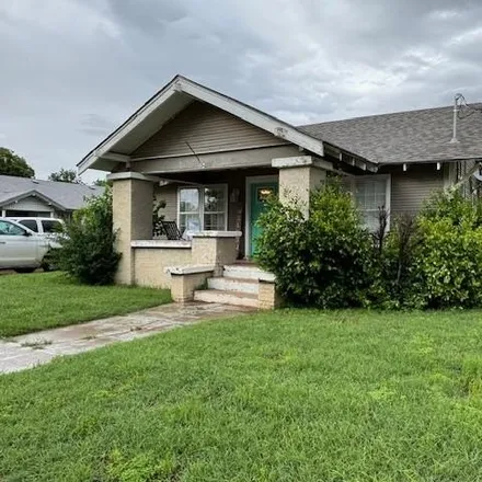 Buy this 3 bed house on 515 East 10th Street in Sweetwater, TX 79556