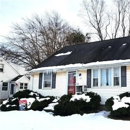 Rent this 3 bed house on 182 Camp Street in Plainville, CT 06062