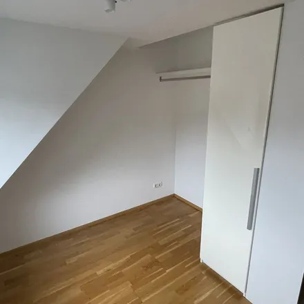 Rent this 4 bed apartment on Schornstraße 5 in 45128 Essen, Germany