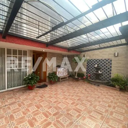 Buy this 3 bed house on Calle Mixtepec in Unidad Obrero CTM Culhuacán, 04918 Mexico City
