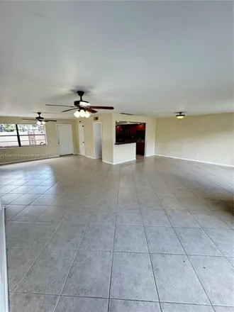 Image 5 - 3117 Coral Springs Drive, Coral Springs, FL 33065, USA - Townhouse for rent