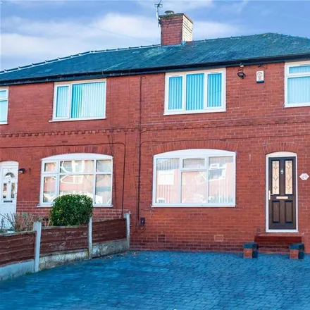 Rent this 3 bed duplex on Branksome Drive in Pendlebury, M6 7PW