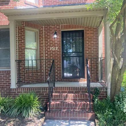 Rent this 3 bed apartment on 1512 Jacquelin Street in Richmond, VA 23220