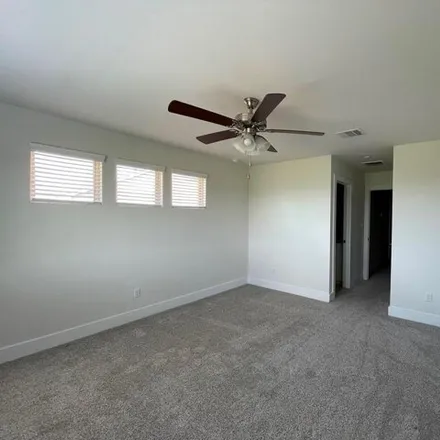 Image 4 - 551 White Steppe Way, Georgetown, TX 78626, USA - Condo for rent