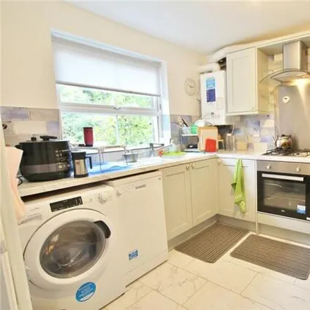 Image 2 - Pentwyn Drive, Cardiff, CF23 7SD, United Kingdom - Duplex for sale